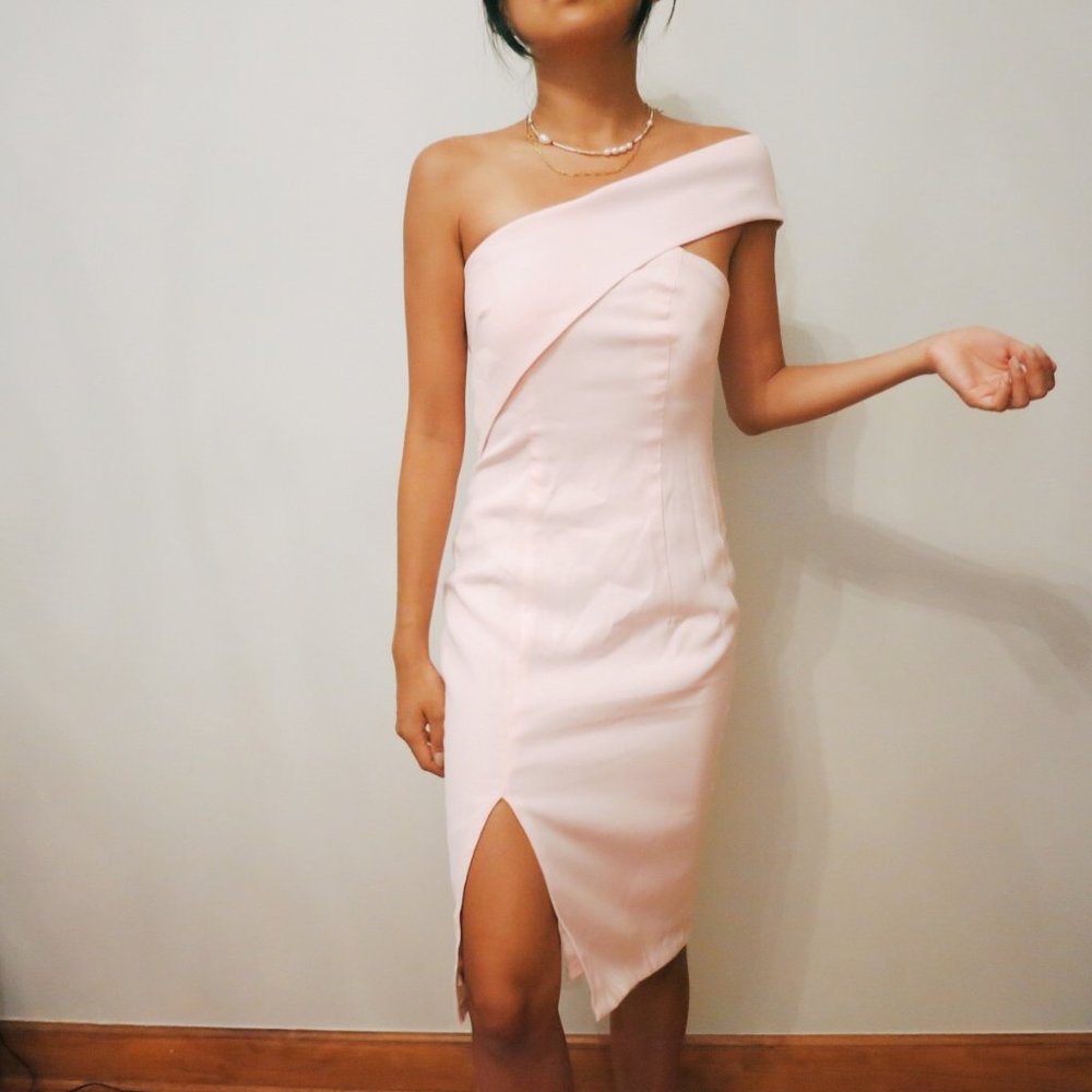 Hand-made One Shoulder Pink Dress